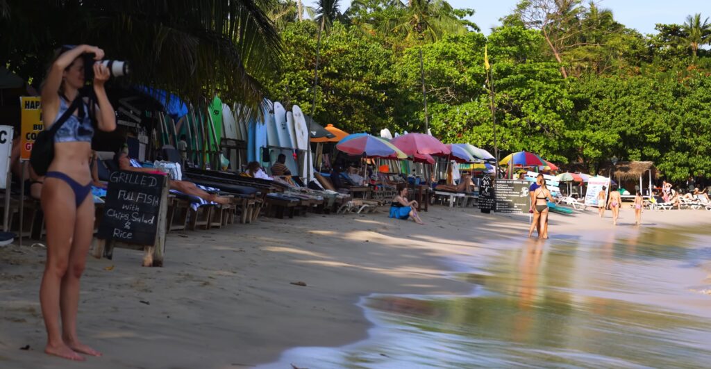Hiriketiya Beach Best Beaches in Sri Lanka-Hiriketiya Beach