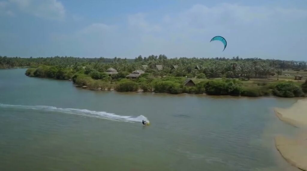 Kalipitiya Beach - Kitesurfing Best Beaches in Sri Lanka-Kalipitiya Beach - Kitesurfing